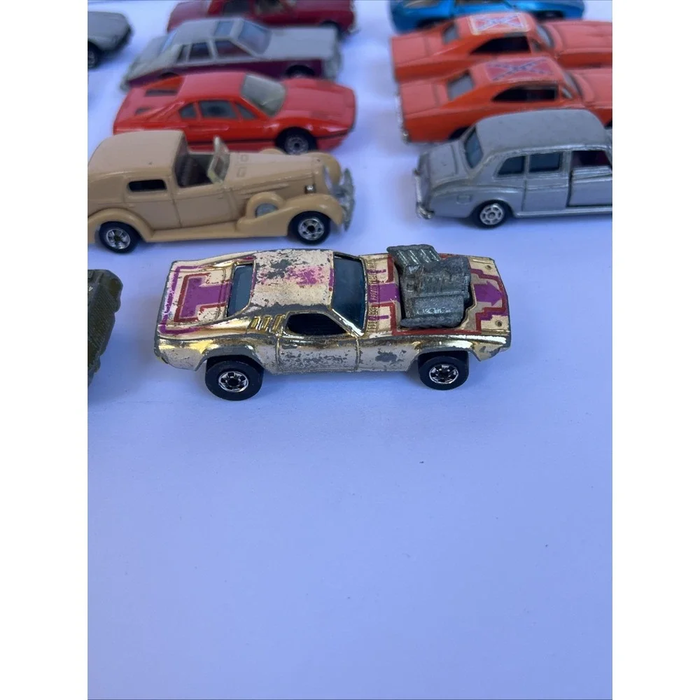 VTG Hot Wheels Super Rally Case 14 Cars Mixed Set Blackwalls Hot Wheels Matchbox